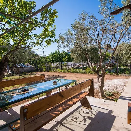 Garden Διαμέρισμα